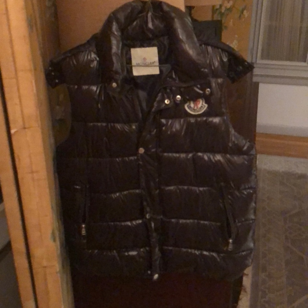 Moncler vest